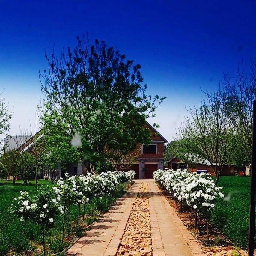 Skeerpoort Millstream Inn Guest House מראה חיצוני תמונה